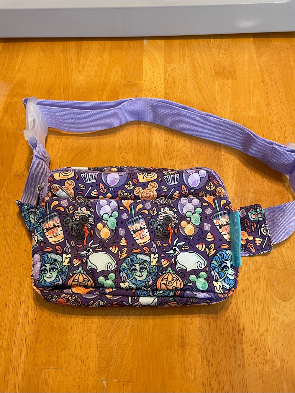 Disney Get it Creations Halloween Snacks Mickey Belt Bag Fanny Pack Zero